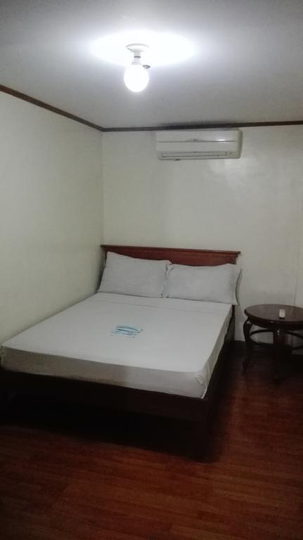 Isabelle Royale Makati Hotel San Pedro Makati Exterior foto